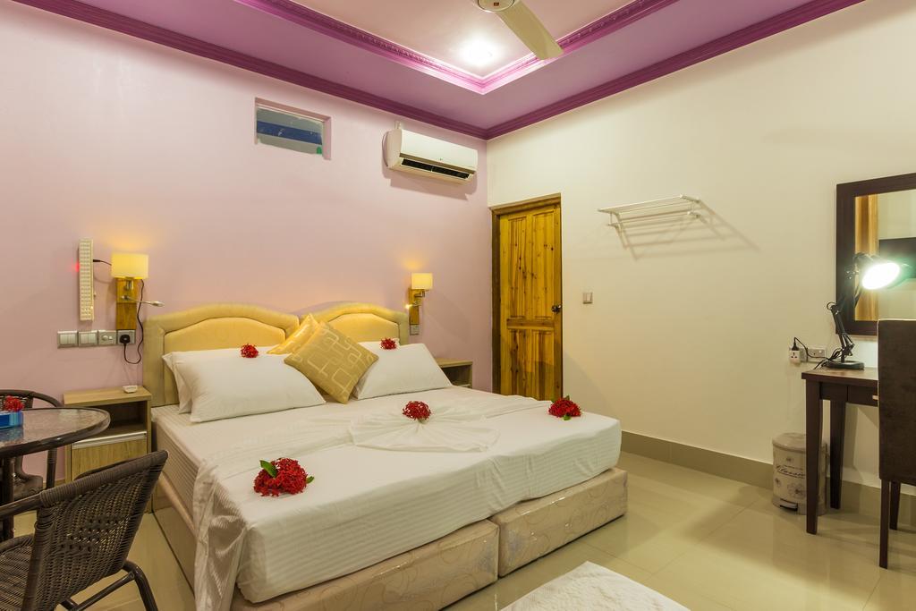 Castle Inn Bodufolhudhoo Exterior foto